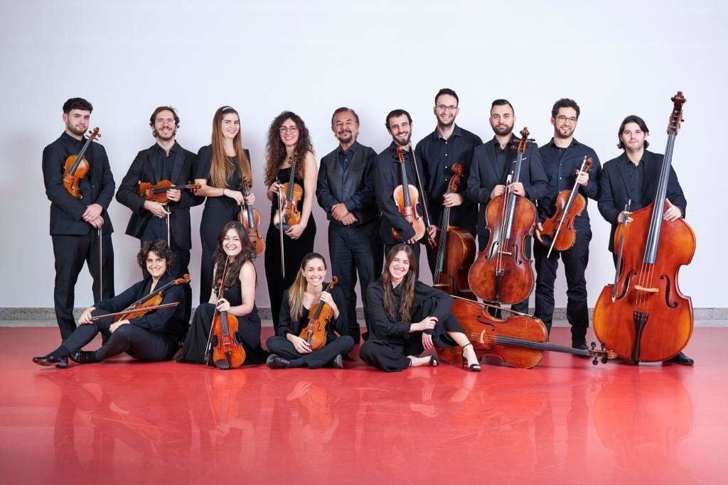 La orquesta de cámara Oncam y el joven violinista Jaime Naya serán los encargados de inaugurar la XX edición de los Caprichos Musicales de Comillas