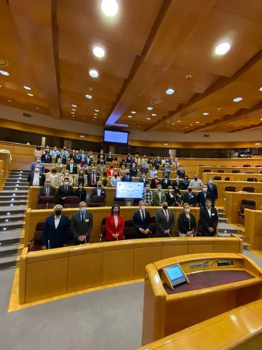 SANTILLANA EN EL SENADO