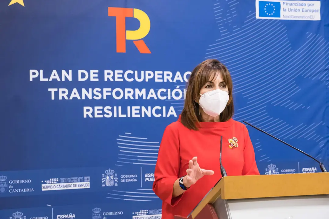 10:00 horas. Sala de Prensa del Gobierno de Cantabria. La consejera de Empleo y Políticas Sociales, Ana Belén Álvarez, acompañada por el director del Servicio Cántabro de Empleo (EMCAN), José Manuel Callejo, presenta en rueda de prensa el 'Programa Investigo'. 7 de febrero de 2022 © Raúl Lucio