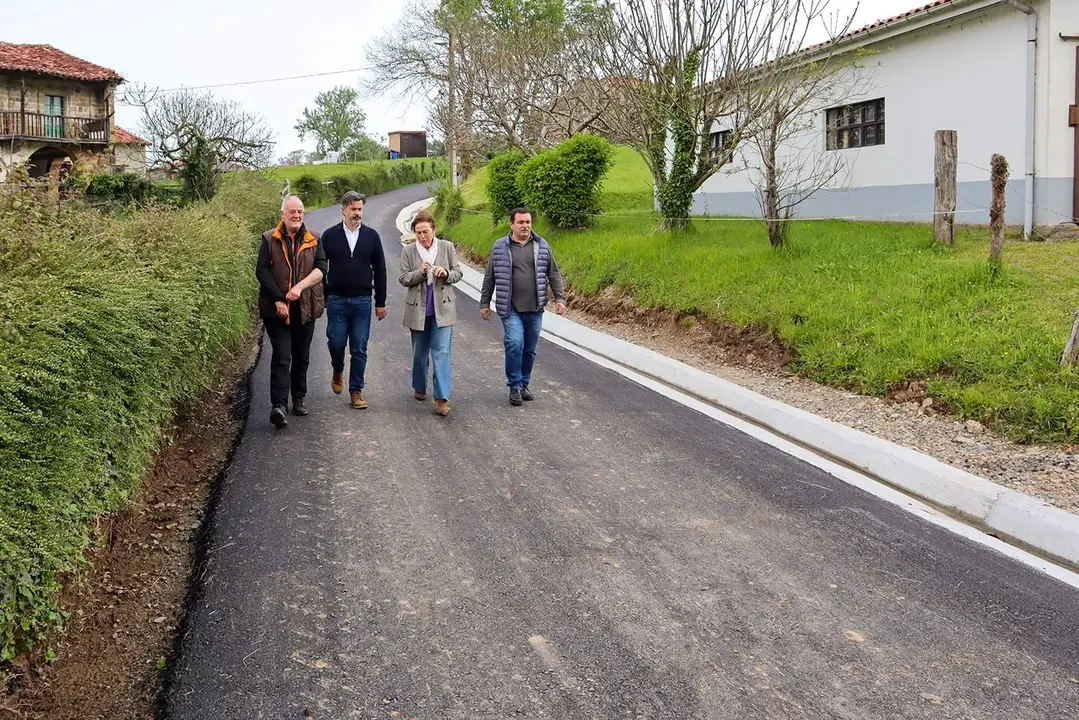 Comillas mejora la accesibilidad y seguridad en el vial del Lavadero de Rioturbio