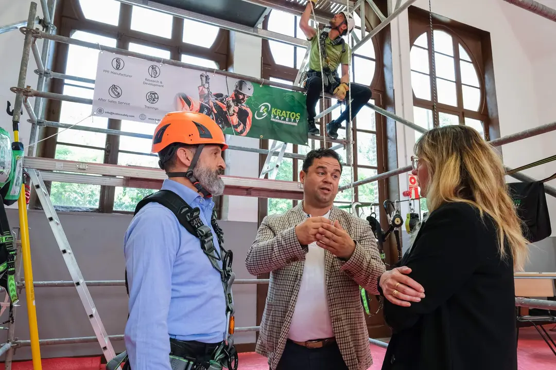 12:00 horas. Antiguas escuelas de Solvay en Barreda (Torrelavega). La consejera de Empleo y Políticas Sociales, Eugenia Gómez de Diego, inaugura la II Feria de Innovación en Prevención de Cantabria (FIPCAN). 22 de junio de 2022 © Raúl Lucio