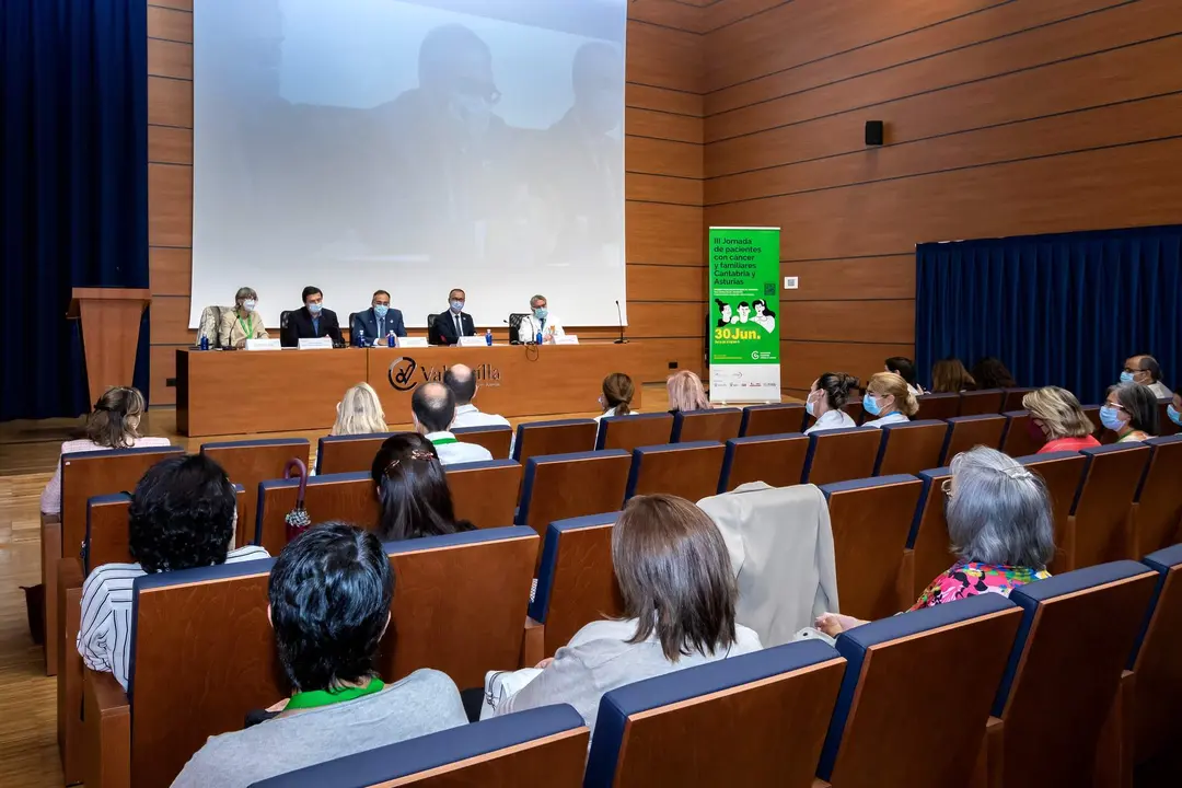 10:00 horas. Hospital Universitario Marqués de Valdecilla, Sala Gómez Durán
El consejero de Sanidad, Raúl Pesquera, asiste a la inauguración de la III Jornada de Pacientes con Cáncer y Familiares de la Asociación Española Contra el Cáncer (Aecc).
30 de junio de 2022
Fotografía: Silvia Bouzo