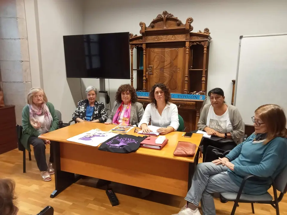 Reunión Asoc Mujeres La Gaviota de Comillas