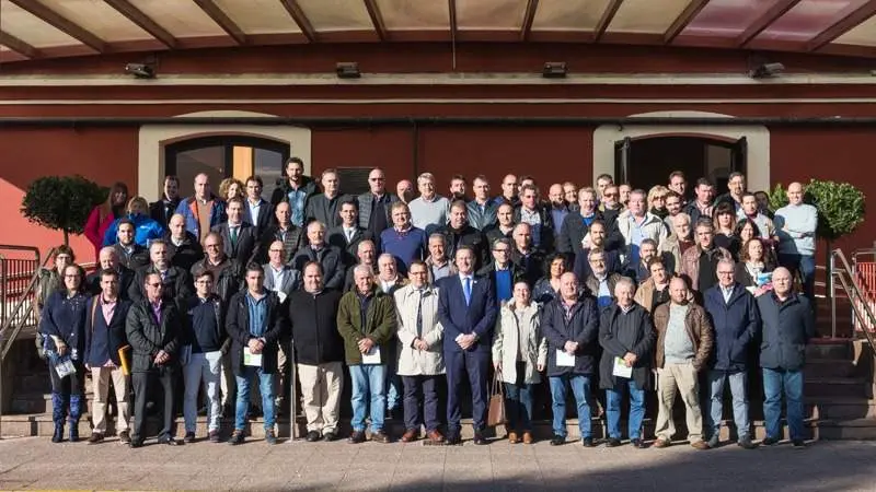 11:00 Sede del CIMA, Avda Rochefort Sur Mer, Torrelavega. El consejero de Desarrollo Rural, Ganadería, Pesca, Alimentación y Medio Ambiente, Guillermo Blanco, preside la XIV Asamblea de la Red Local de Sostenibilidad de Cantabria. 21 de nov. de 19 © Raúl Lucio