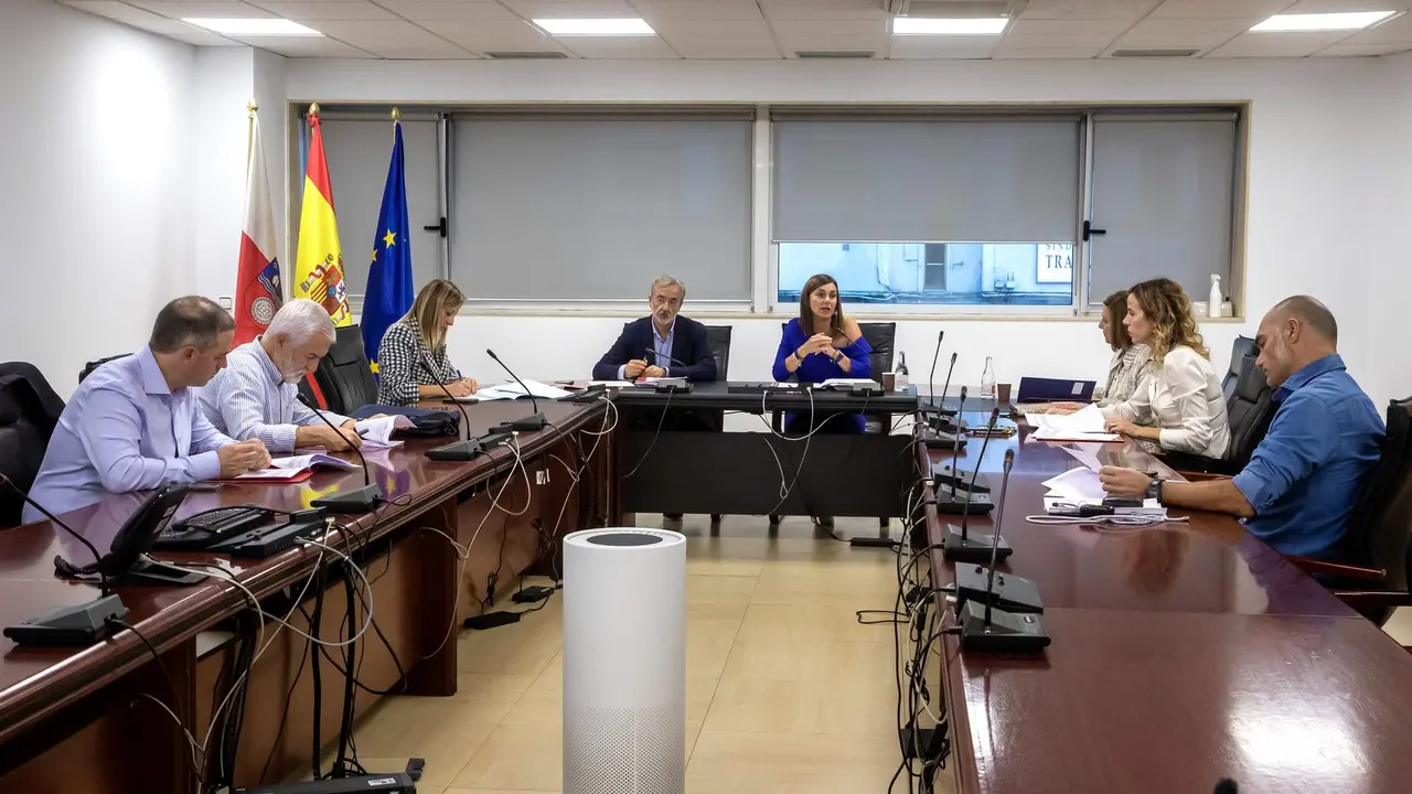 09:00.- Sala 1 planta. Gobierno
La consejera de Presidencia, Interior, Justicia y Acción Exterior, Paula Fernández, asiste a la reunión del Consejo Rector del SEMCA.
24 de octubre de 2022
Fotografía: Silvia Bouzo