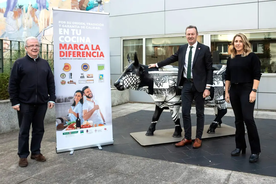 10:30 horas. Sala de prensa del Gobierno de Cantabria
El consejero de Desarrollo Rural, Ganadería, Pesca, Alimentación y Medio Ambiente, Guillermo Blanco, presenta, en rueda de prensa, la nueva campaña de promoción de Alimentos de Cantabria.
07 de noviembre de 2022
Fotografía: Silvia Bouzo