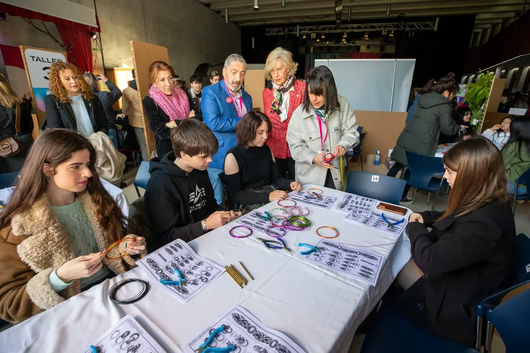 10:00 horas. Escenario Santander (Av. de la Constitución, 39)
La consejera de Educación y Formación Profesional, Marina Lombó, asiste a la
inauguración de la II Feria de Enseñanzas Artísticas.
 16 FEBRERO 2023 © Miguel De la Parra