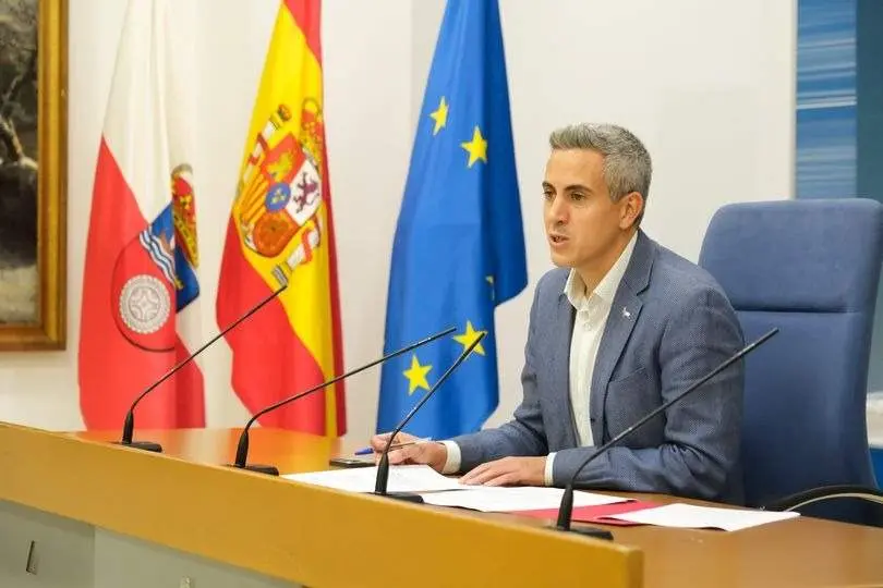 10:30 horas. Sala de prensa del Gobierno de Cantabria. El vicepresidente y consejero de Universidades, Igualdad, Cultura y Deporte, Pablo Zuloaga, informa, en rueda de prensa, de los acuerdos del Consejo de Gobierno. 17 de noviembre de 2022 © Raúl Lucio