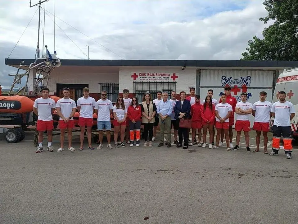 Presentación del 2022 del servicio de vigilancia de playas de Cruz Roja en Suances