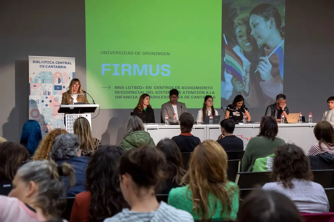 11:00 horas. Biblioteca Central de Cantabria.  (Salón de actos). Calle Ruiz de Alda, 19, Santander
La consejera de Empleo y Políticas Sociales, Eugenia Gómez de Diego, presenta el informe de resultados del PROYECTO FIRMUS: ‘Niños, niñas y adolescentes LGTBIQ+ en los centros de acogimiento residencial del Sistema de Atención a la Infancia y la Adolescencia de Cantabria’.
