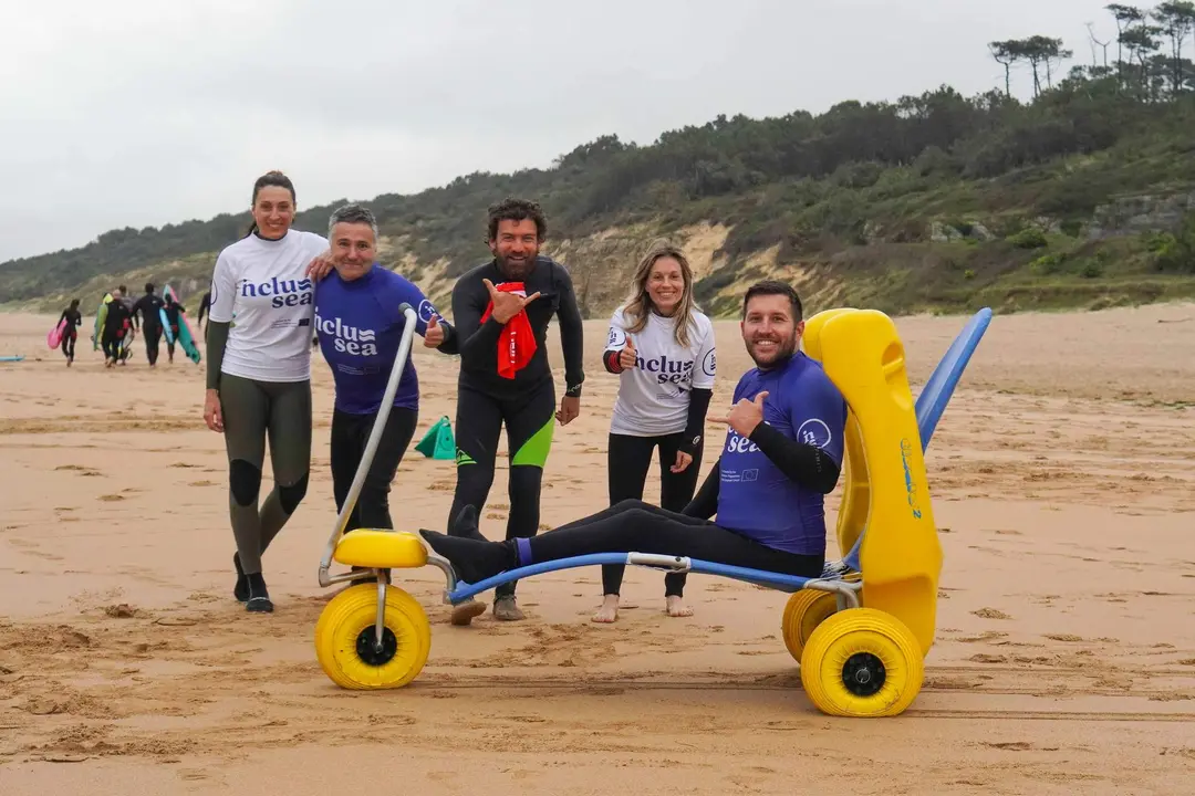 SURFING-INCLUSEA-Foto_EduBartolome-ComunicaSurf-6