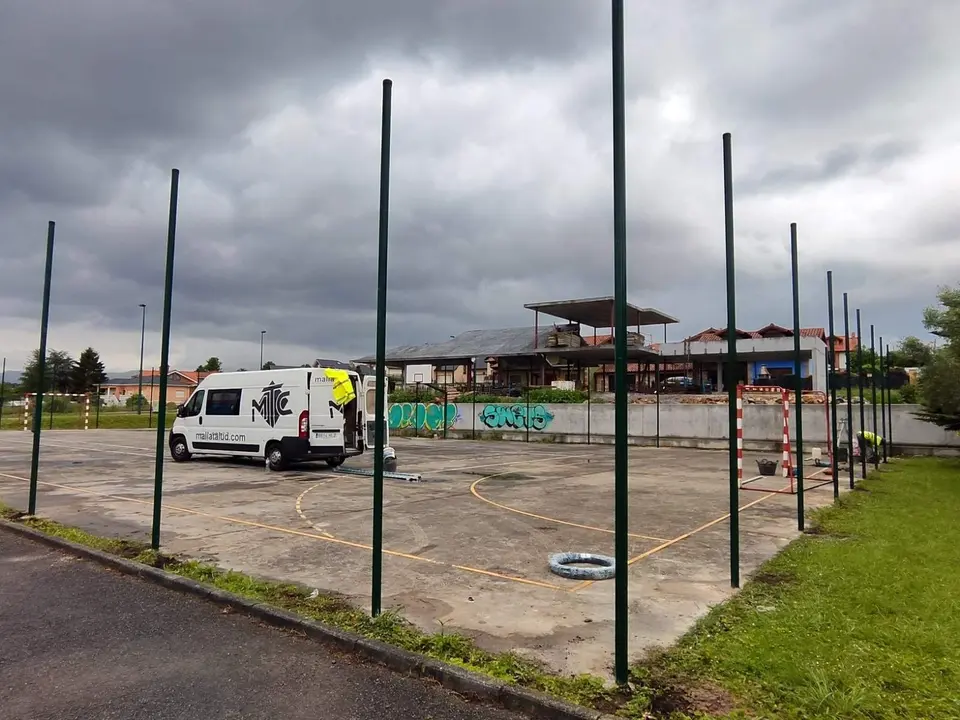 Pista polideportiva Avenida San Saturnino Hinojedo