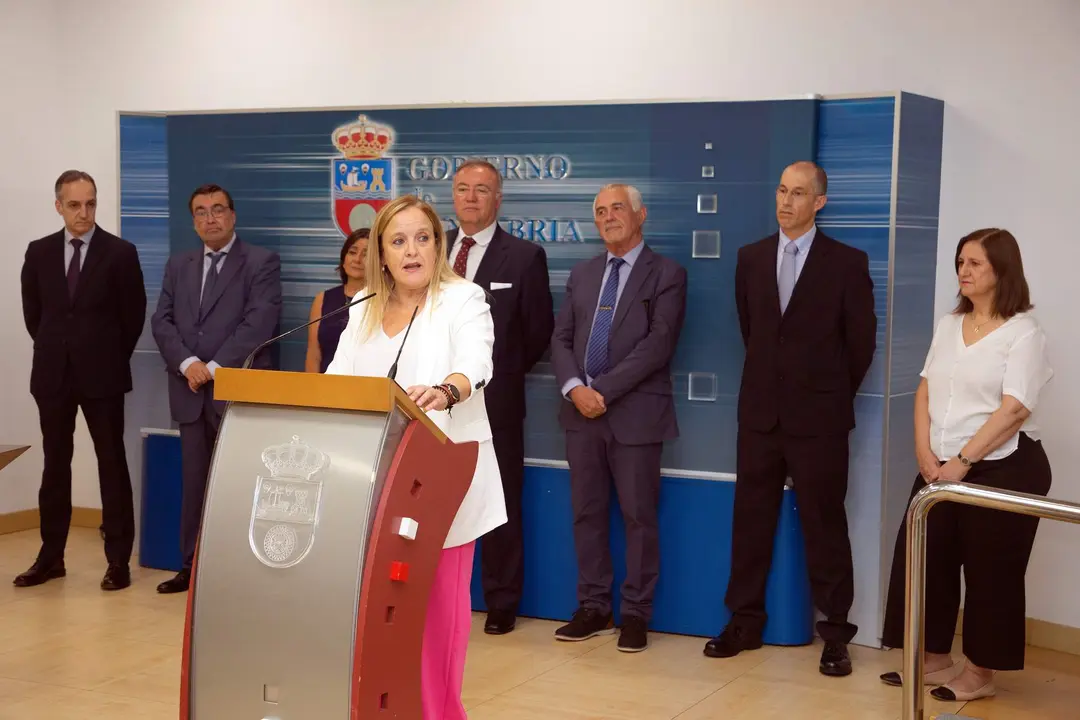 Sala de Prensa del Gobierno 
La consejera de Presidencia, Justicia, Seguridad y Simplificación Administrativa, Isabel Urrutia, preside la toma de posesión de los altos cargos de su Consejería. 
nr
21 jul 23