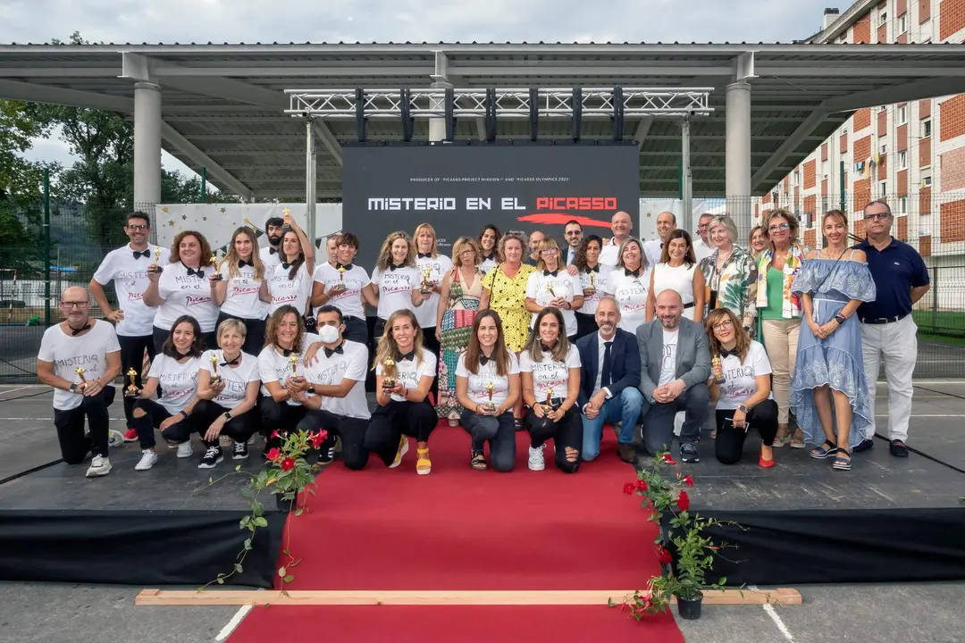 09:45 horas.  CEIP Pablo Picasso de Laredo
La presidenta de Cantabria, María José Sáenz de Buruaga, y el consejero de Educación, FP y Universidades, Sergio Silva, inauguran el curso escolar de este centro educativo. 
