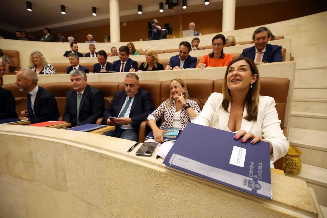 10:00 horas. Parlamento de Cantabria 
La presidenta de Cantabria, María José Sáenz de Buruaga, comparece, a petición propia, ante el Pleno del Parlamento para informar sobre los nombramientos de los miembros del Gobierno. 
19 jul 23