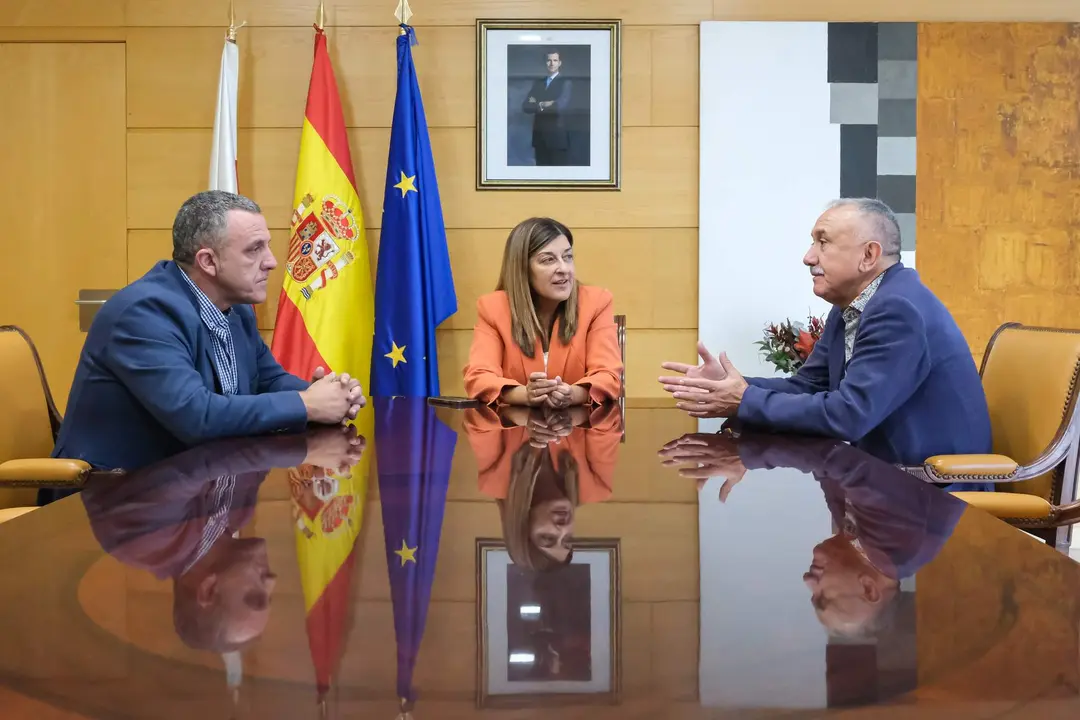 09:15.- Despacho de la presidenta. La presidenta de Cantabria, María José Sáenz de Buruaga, recibe al secretario general de UGT, Pepe Álvarez. 20 de septiembre de 2023 © Raúl Lucio