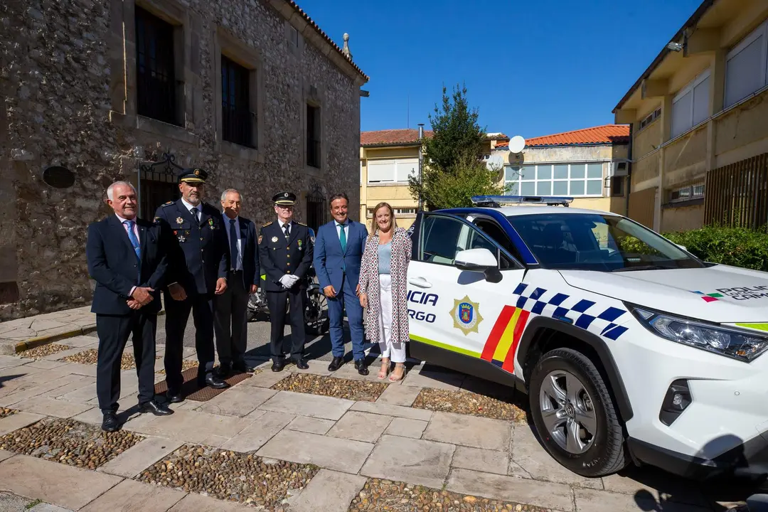 11:00 horas. Ayuntamiento de Camargo
La consejera de Presidencia, Justicia, Seguridad y Simplificación Administrativa, Isabel Urrutia entrega nuevo material a la polcia local de camargo. 
 29 SEPTIEMBRE 2023 © Miguel De la Parra