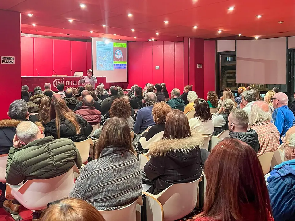 Los comerciantes de Torrelavega proponen una ZBE horaria de lunes a jueves, que no se aplique hasta concluir la obra del soterramiento y mientras los parking disuasorios no estén construidos1 (1)