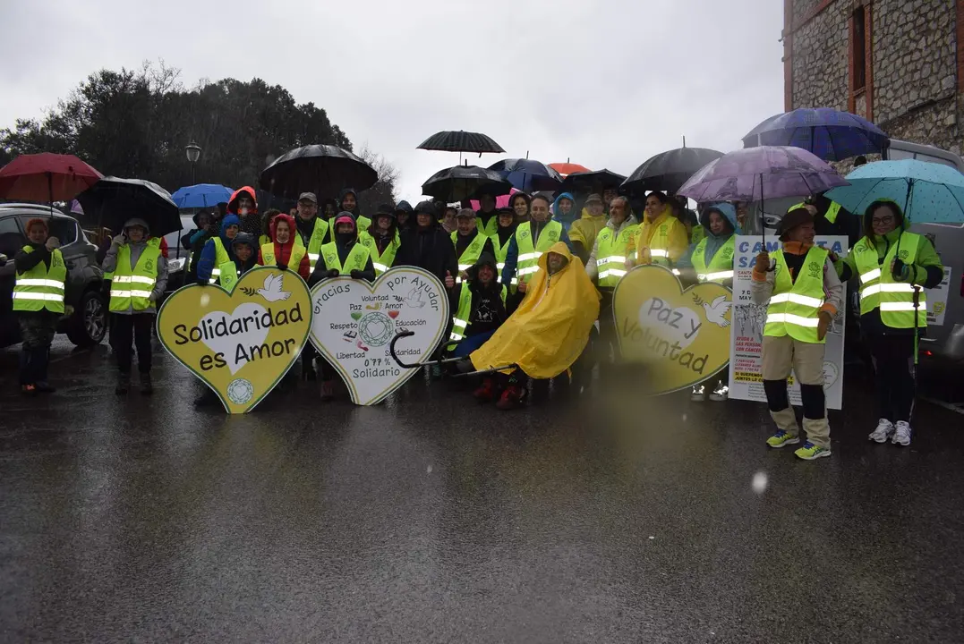 CAMINATA SOLIDARIA  VILLAESCUESA-PIÉLAGOS (2)