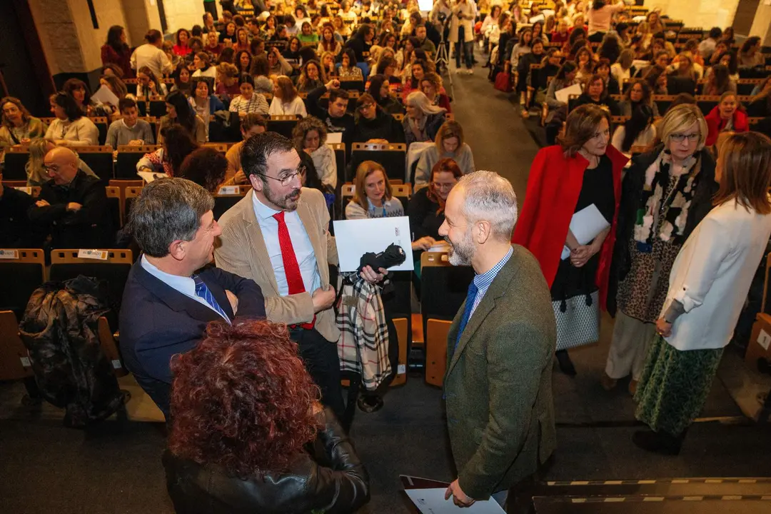 El consejero de Educación, Formación Profesional y Universidades, Sergio Silva, inaugura el ‘I Foro de la Educación Infantil: una etapa con identidad propia’.
12 MAR 24