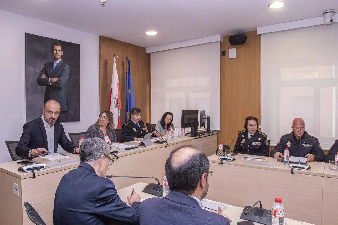 xfoto-1.jpg.pagespeed.ic.baLDo4EJt8