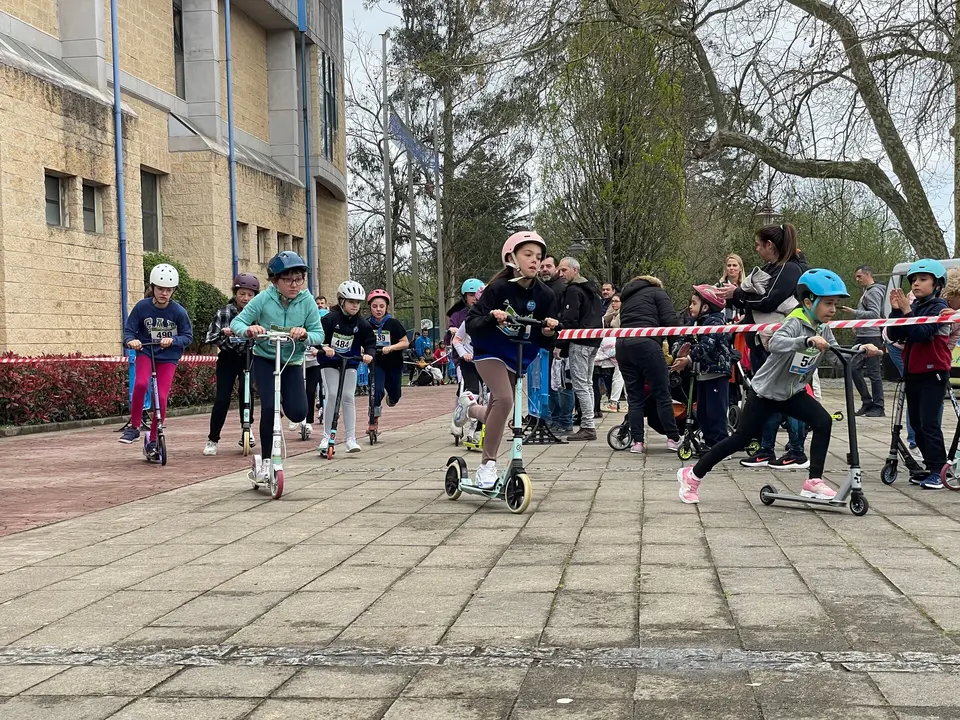 carrera de patinetes 2