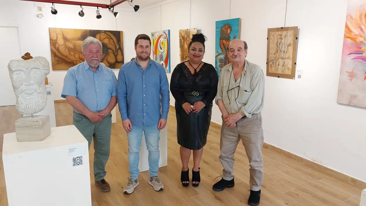El edil de Cultura, Fran Gasc&oacute;n junto a Yuridia Zaragoza, Pablo Ruiz y Pedro Zubizarreta