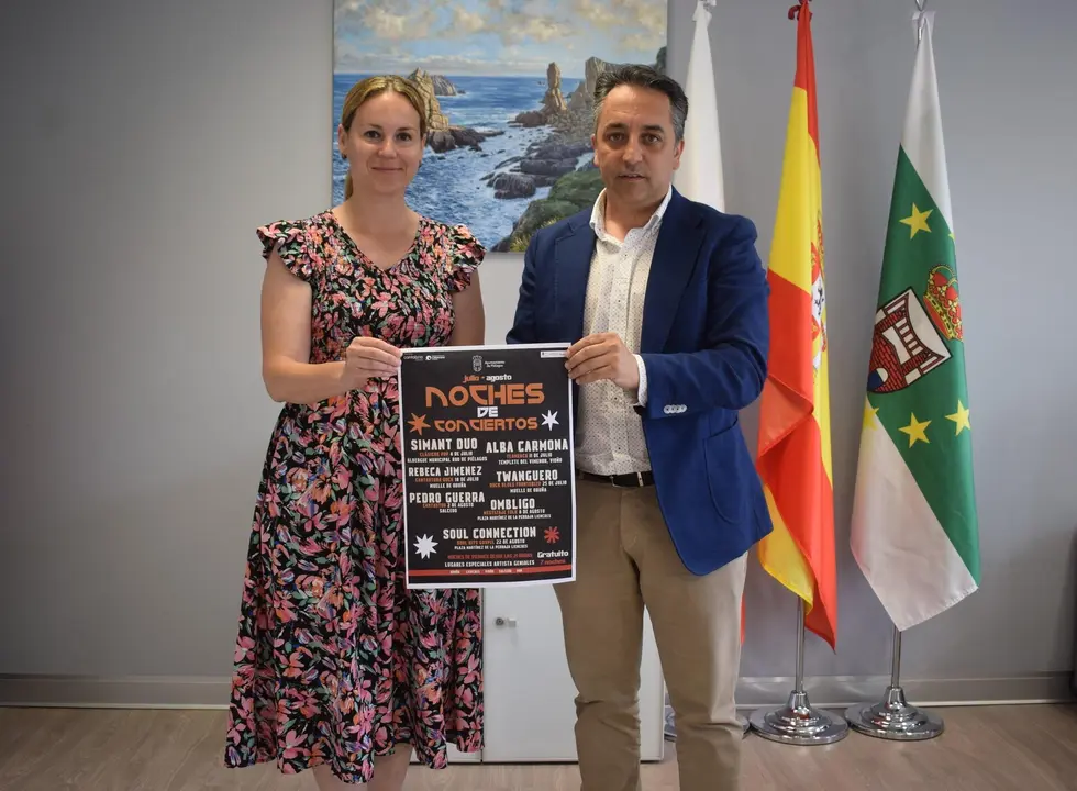 PRESENTACI&Oacute;N V EDICI&Oacute;N CICLO 'NOCHES DE CONCIERTOS' - AYTO PI&Eacute;LAGOS (2)