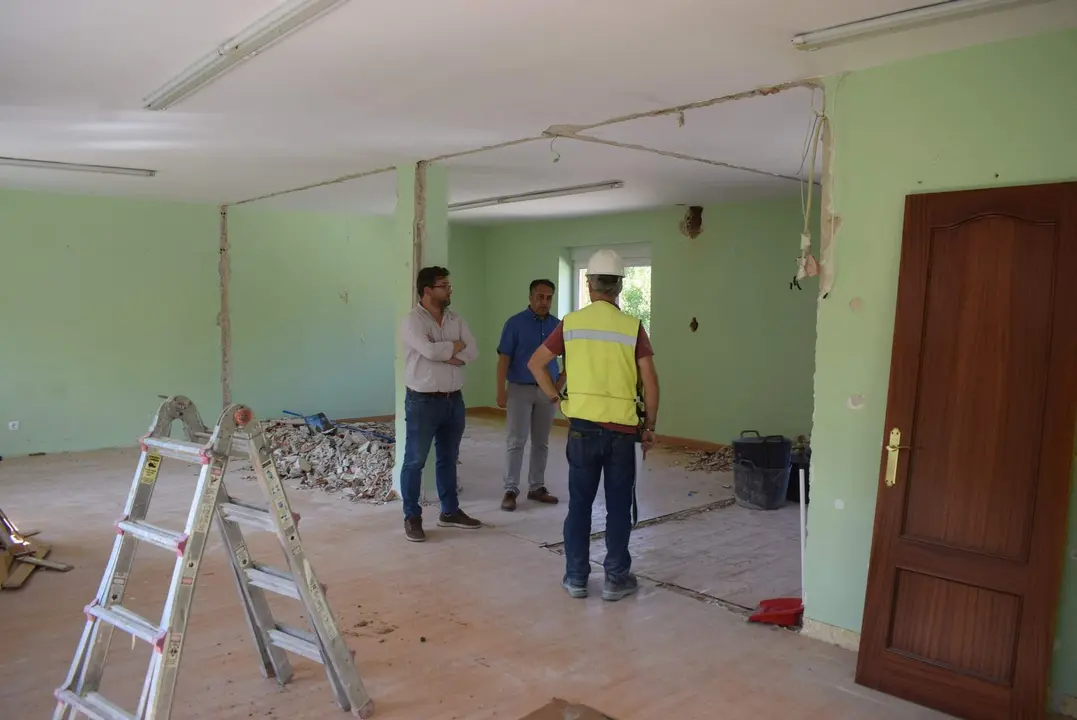 INICIO CONSTRUCCI&Oacute;N NUEVO EDIFICIO MUNICIPAL BOO PI&Eacute;LAGOS (21)