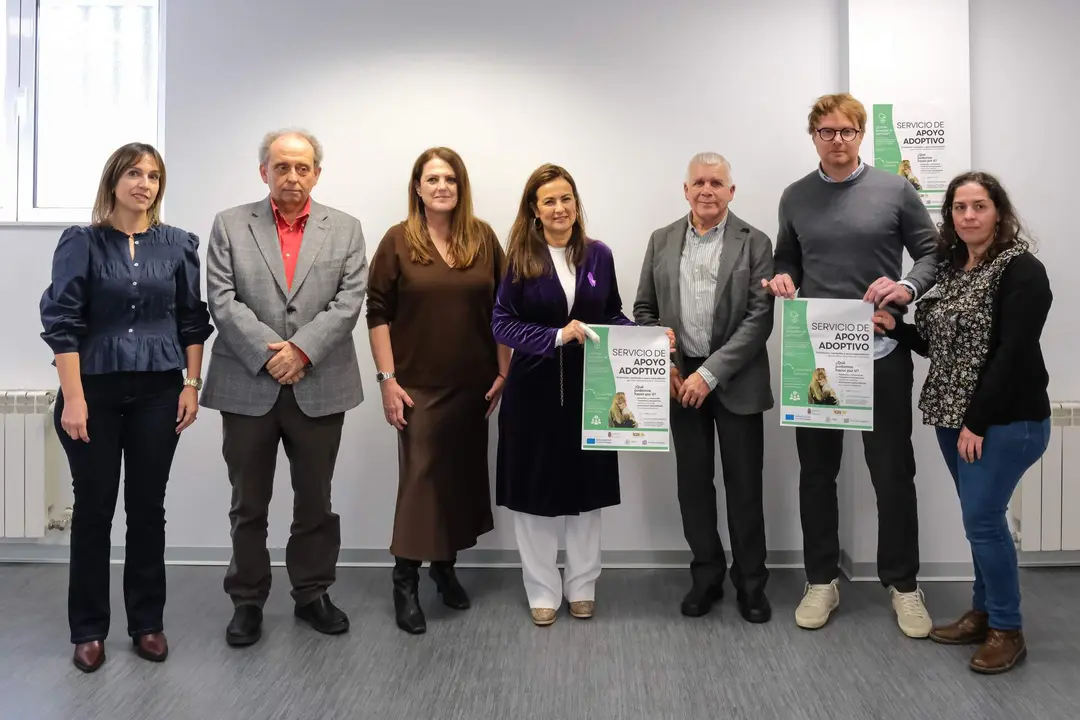 12:00 horas. Servicio de Atenci&oacute;n a la Infancia, Adolescencia y Familia. Canalejas, 42, Santander. La consejera de Inclusi&oacute;n Social, Juventud, Familias e Igualdad, Bego&ntilde;a G&oacute;mez del R&iacute;o, presenta el Programa Postadoptivo. 6 de marzo de 2026 &copy; Ra&uacute;l Lucio