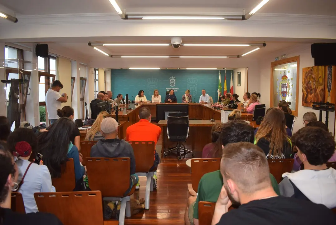 REUNION AYTO - PE&Ntilde;AS PIELAGOSENTRETODOS (6)