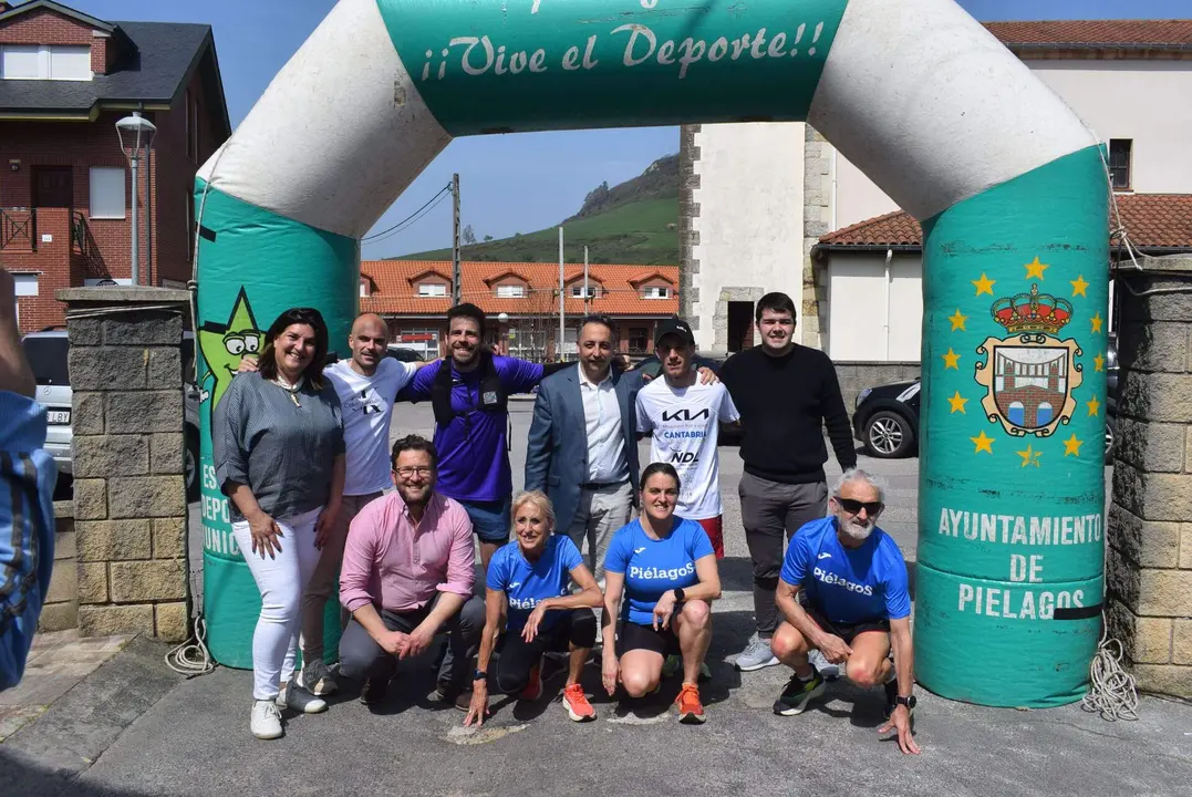 RECEPCI&Oacute;N ADRI&Aacute;N HINOJOSA (19)