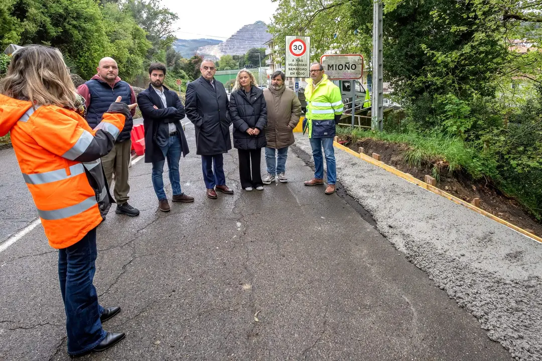 11:00 horas. Mio&ntilde;o. https://maps.app.goo.gl/u5wganoqK9kchrPPA
El consejero de Fomento, Vivienda, Ordenaci&oacute;n del Territorio y Medio Ambiente, Roberto Media, visita las obras de emergencia de Mio&ntilde;o.