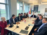 El consejero de Industria, Empleo, Innovaci&oacute;n y Comercio, Eduardo Arasti, participa en la Mesa del Trabajo Aut&oacute;nomo. 

Cobertura de nota y foto. A las 12:45 horas, el consejero har&aacute; declaraciones a los medios de comunicaci&oacute;n.