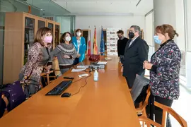 09:30.- Instituto C&aacute;ntabro de Servicios Sociales, ICASS, General D&aacute;vila (Planta 4&ordf;)
La consejera de Empleo y Pol&iacute;ticas Sociales, Ana Bel&eacute;n &Aacute;lvarez, se re&uacute;ne con representantes de CERMI y EAPN.
