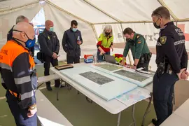 11:00 horas. Aparcamiento del Campo de f&uacute;tbol de Rinconeda. Polanco
El Gobierno de Cantabria dirige un ejercicio pr&aacute;ctico por la activaci&oacute;n del Plan de Emergencia Exterior por riesgo qu&iacute;mico en la comarca del Besaya. 24 MARZO 2022 &copy; Miguel De la Parra