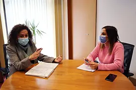 1-Mar&iacute;a Teresa Noceda Llano y Mirta Pe&ntilde;a Merino