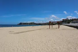 1La playa de Comillas lucir&aacute; un a&ntilde;o m&aacute;s el distintivo de la Bandera Azul que destaca la calidad del entorno y los servicios