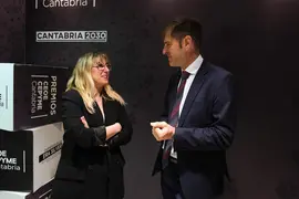 11:30 horas. Sede de CEOE- CEPYME Cantabria, c/ Tres de Noviembre, 38, Santander. La consejera de Empleo y Pol&iacute;ticas Sociales, Eugenia G&oacute;mez de Diego, presenta el programa de emprendimiento joven &ldquo;Crea Joven&rdquo; de fomento, apoyo y mentorizaci&oacute;n de personas j&oacute;venes emprendedoras. 26 de mayo de 2021 &copy; Ra&uacute;l Lucio
