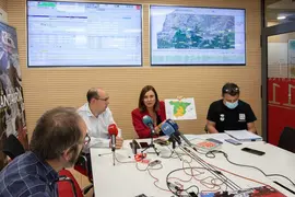 11:00 horas. Sede del SEMCA. C/C&eacute;sar Llamazares, 4. Santander
La consejera de Presidencia, Interior, Justicia y Acci&oacute;n Exterior, Paula Fern&aacute;ndez, informa, en rueda de prensa, de la implantaci&oacute;n del Sistema AML de localizaci&oacute;n m&oacute;vil avanzada de llamadas en el 112.
