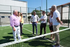 16:30 horas. Rada, Voto. El vicepresidente y consejero de Universidades, Igualdad, Cultura y Deporte, Pablo Zuloaga, inaugura las pistas de p&aacute;del de esta localidad. 11 de julio de 2022 &copy; Ra&uacute;l Lucio
