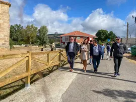 11:00 horas. Ayuntamiento de Campoo de Yuso
La consejera de Presidencia, Interior, Justicia y Acci&oacute;n Exterior, Paula Fern&aacute;ndez Via&ntilde;a, realiza una visita institucional al municipio.
