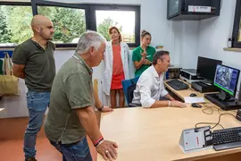 11:00 horas. Barrio Obreg&oacute;n s/n, Villaescusa
El consejero de Desarrollo Rural, Ganader&iacute;a, Pesca, Alimentaci&oacute;n y Medio Ambiente, Guillermo Blanco, visita el Centro de Recuperaci&oacute;n de Fauna Silvestre para comprobar la evoluci&oacute;n de un ejemplar de osezno que se recupera en el Centro. 

