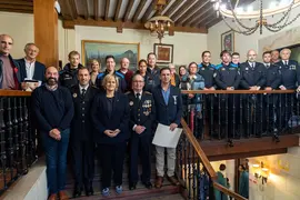 &copy;Alberto.G.Ibañez_POLICIA_01