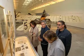 12:00 horas. Fundaci&oacute;n ENAIRE (Naves de Gamazo)
El vicepresidente y consejero de Universidades, Igualdad, Cultura y Deporte, Pablo Zuloaga, participa en la presentaci&oacute;n de la exposici&oacute;n &lsquo;Volar. Or&iacute;genes de la aviaci&oacute;n en Espa&ntilde;a&rsquo;.
06 noviembre 2022 &copy; Miguel De la Parra