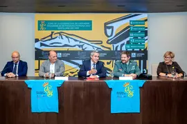 10:30 horas. Palacio de Festivales (Sala 30 a&ntilde;os)
El vicepresidente y consejero de Universidades, Igualdad, Cultura y Deporte, Pablo Zuloaga, participa la presentaci&oacute;n de la marcha solidaria organizada por la Guardia Civil, dentro de las actividades conmemorativas de la Patrona 2022.
10 de octubre de 2022
Fotograf&iacute;a: Silvia Bouzo