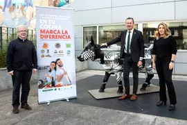 10:30 horas. Sala de prensa del Gobierno de Cantabria
El consejero de Desarrollo Rural, Ganader&iacute;a, Pesca, Alimentaci&oacute;n y Medio Ambiente, Guillermo Blanco, presenta, en rueda de prensa, la nueva campa&ntilde;a de promoci&oacute;n de Alimentos de Cantabria.
07 de noviembre de 2022
Fotograf&iacute;a: Silvia Bouzo