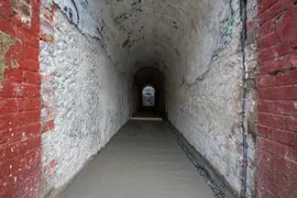 &copy;Alberto.G.Ibañez_PASO PEATONAL SUBTERR&Aacute;NEO