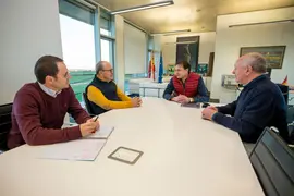 09:00.- Despacho del consejero
El consejero de Industria, Turismo, Innovaci&oacute;n, Transporte y Comercio, Javier L&oacute;pez Marcano, mantiene una reuni&oacute;n con Mec&aacute;nicas Bra&ntilde;osera.
10 ENERO 2023 &copy; Miguel De la Parra