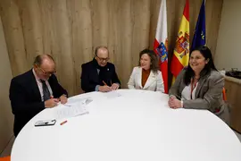 L&oacute;pez Marcano firma acuerdo de promoci&oacute;n de Iberia 3 FEBRERO 2023 &copy; Oficina de comunicacion